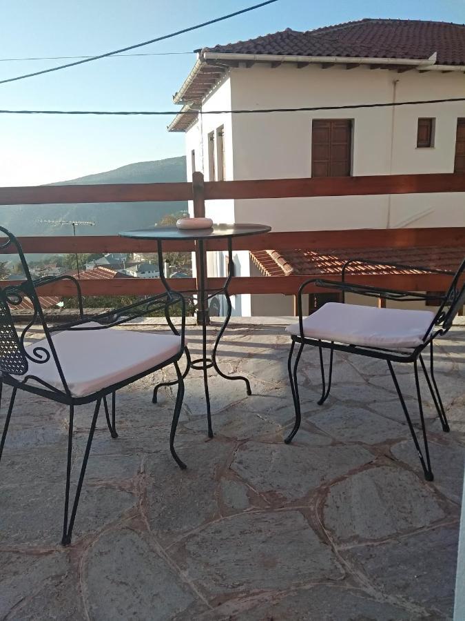 Karavos Hotel Portariá Esterno foto