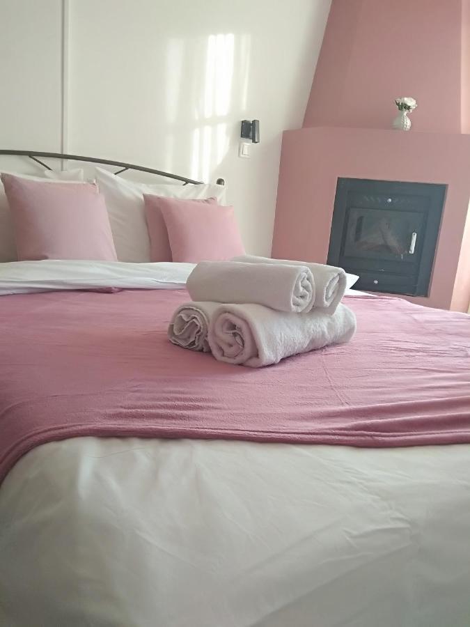 Karavos Hotel Portariá Esterno foto