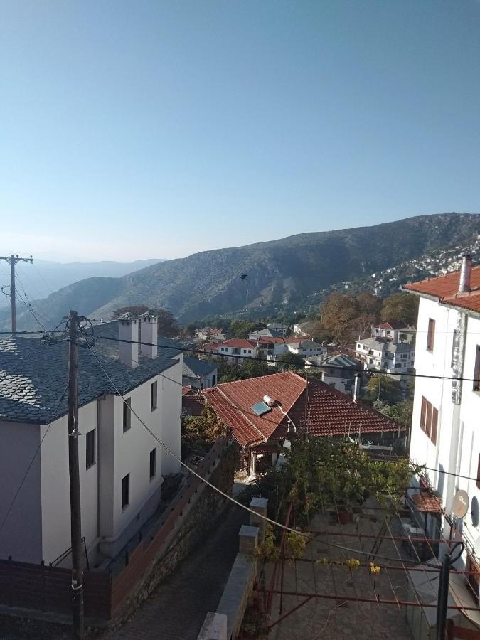 Karavos Hotel Portariá Esterno foto